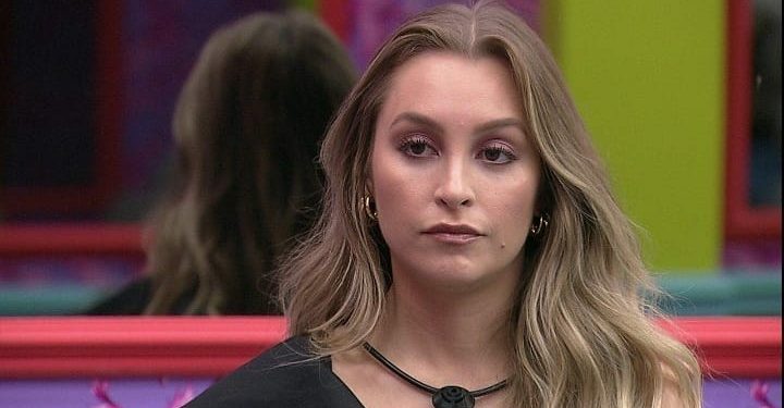 Carla Diaz responde processo por racismo; ela é vítima na ação judicial