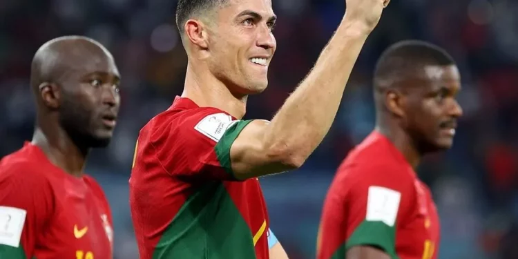 Cristiano Ronaldo é o 1º jogador a marcar gols em 5 Copas do Mundo