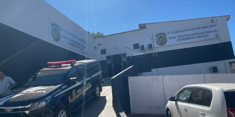 Homem comparece na delegacia de Niquelândia para registrar acidente em que condutor evadiu sem prestar socorro à vítima no Sol Nascente