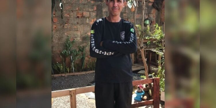 Homem morto em confronto com PM era tecladista de igreja e tinha esquizofrenia