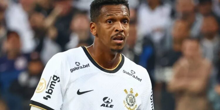Jô, ex-jogador do Corinthians, é preso no Aeroporto de Guarulhos